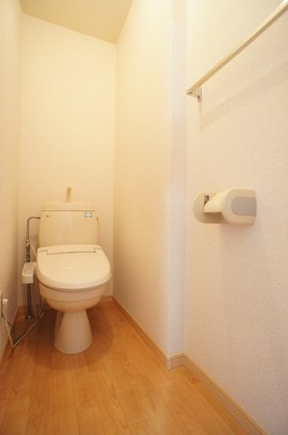 クレストのトイレ