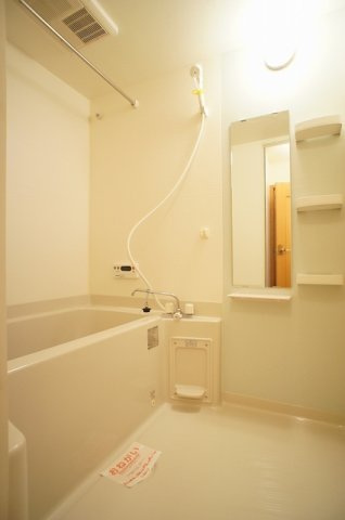 サンパティークＣの浴室