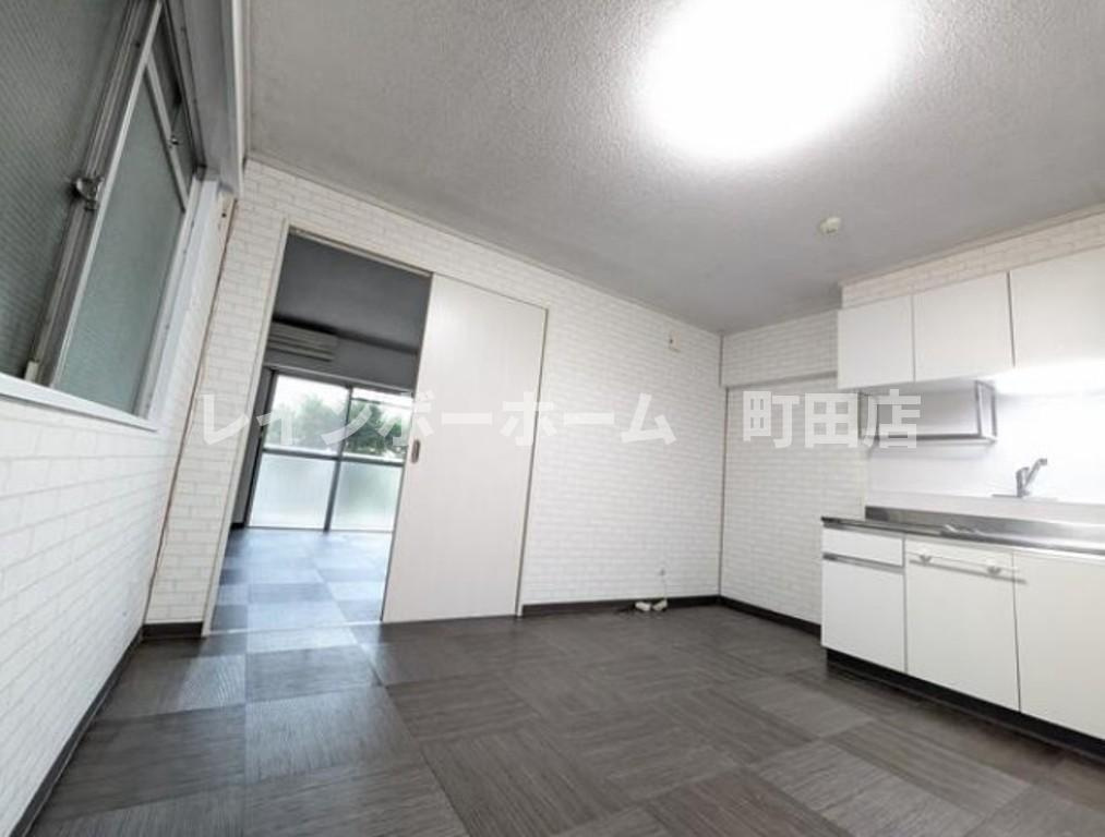 コーポラティブハウス柿生※初期費用分割あと払いサービス利用可能物件の居間・リビング