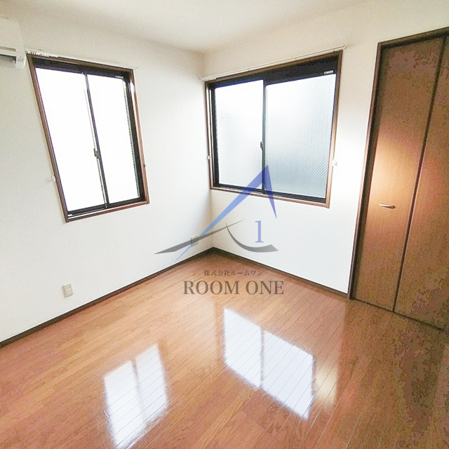 ヴィラゴンドワナの居間・リビング|洋室のお部屋です。