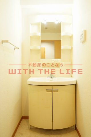 グリーンヒル櫛原【キャッシュバック対象物件】の独立洗面台|独立洗面台、朝の身支度には欠かせません