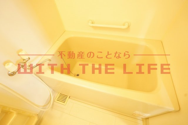 グリーンヒル櫛原【キャッシュバック対象物件】の浴室|落ち着いた空間のお風呂です