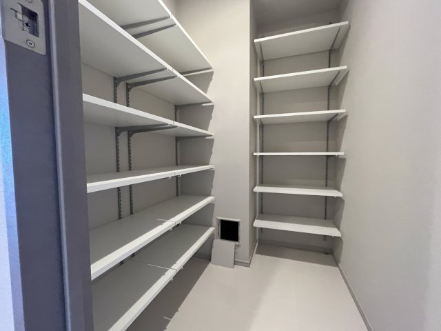 プライムメゾン千葉新町の収納