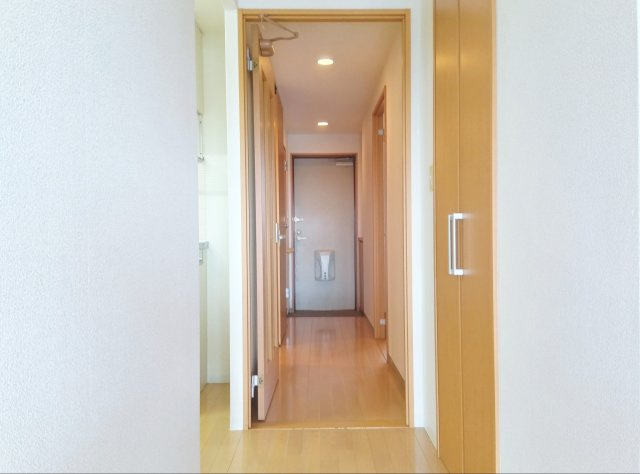 ロックベアーヒルズⅢ Bの玄関