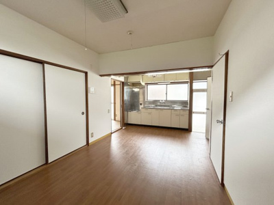 【居間・リビング】 | 渡辺戸建