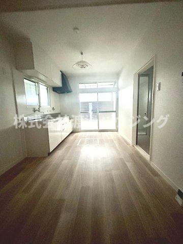 立花町３丁目一戸建の内装