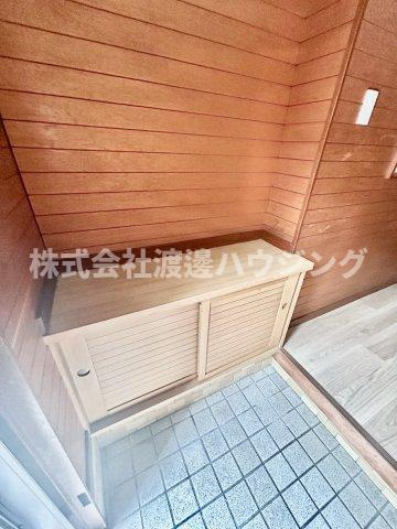 立花町３丁目一戸建の収納|下駄箱付き