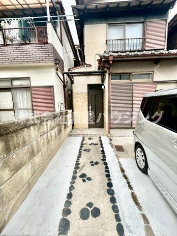 立花町３丁目一戸建のエントランス