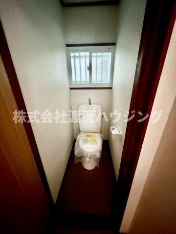 立花町３丁目一戸建のトイレ