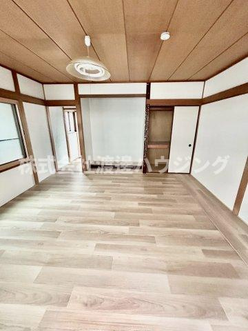 立花町３丁目一戸建の寝室