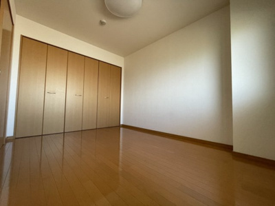 【寝室】 | ＧＲＥＥＮ　ＨＩＬＬＳ津福