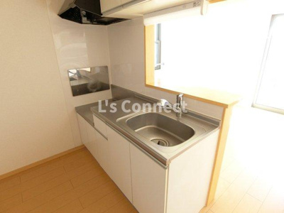 【キッチン】 | セレノ・カーサ | ２口ガスコンロ設置可能なカウンターキッチン。