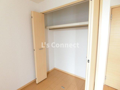 【収納】 | セレノ・カーサ | クローゼットでお荷物もすっきり収納。