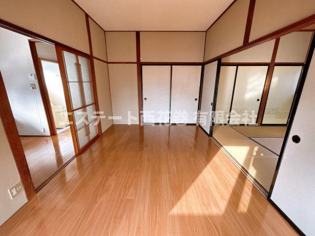 若葉町　菅原貸家の洋室