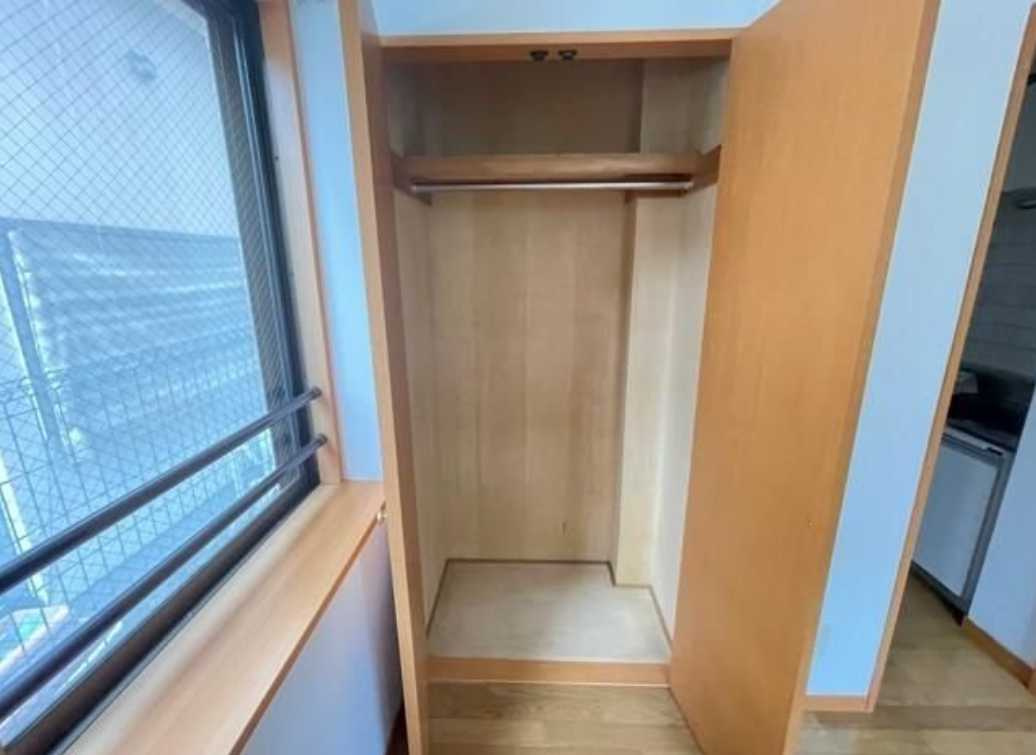 カーサフレスカ　駅近　床下収納　オートロックの収納