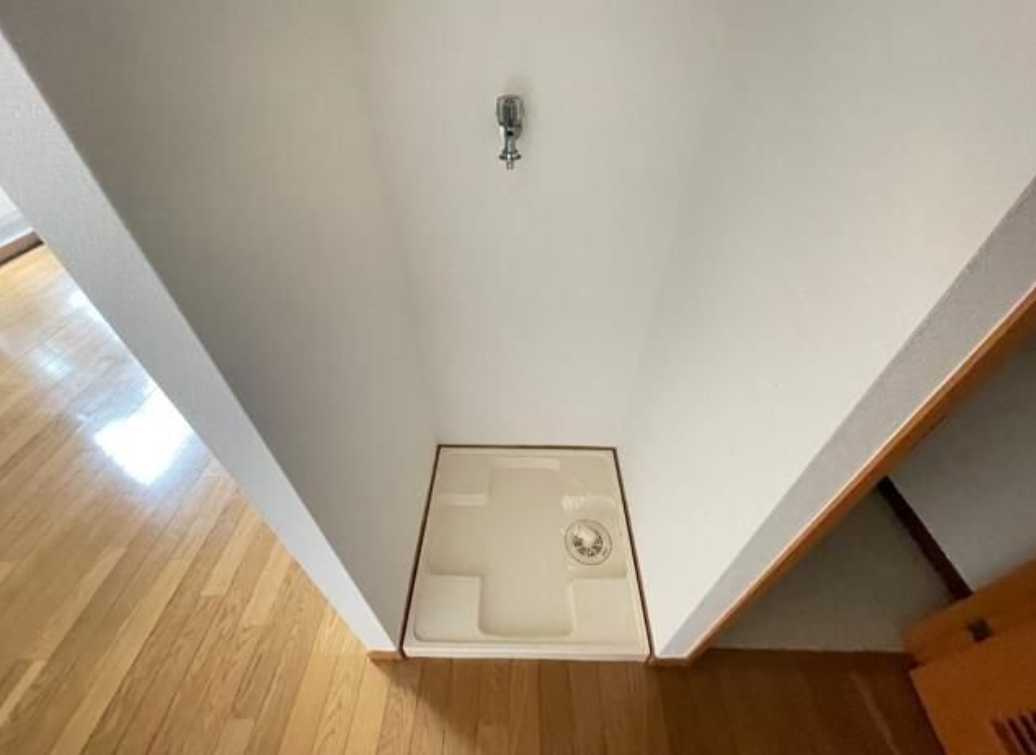 カーサフレスカ　駅近　床下収納　オートロックの設備