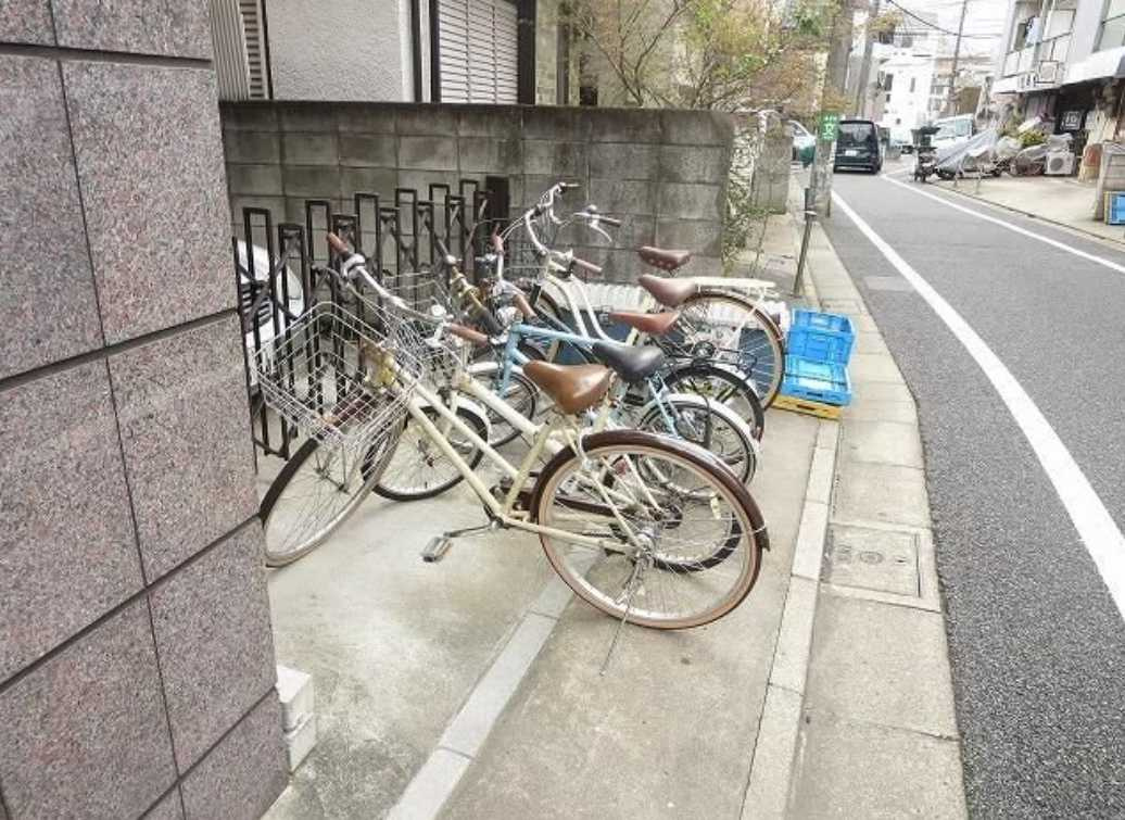 カーサフレスカ　駅近　床下収納　オートロックのその他共用部分