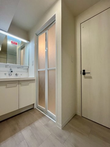 東急ドエル平岸台ビレジ2号棟の独立洗面台|洗面室！