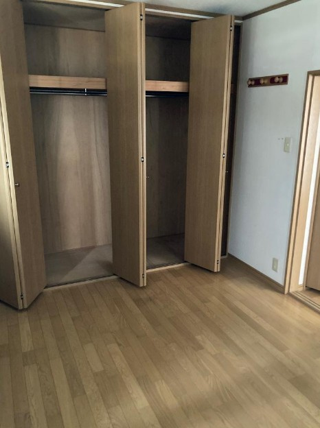 大津市比叡平３丁目の寝室