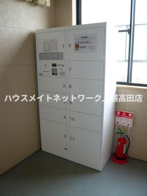 オレンジヒルズＪ２のその他共用部分|宅配ボックス