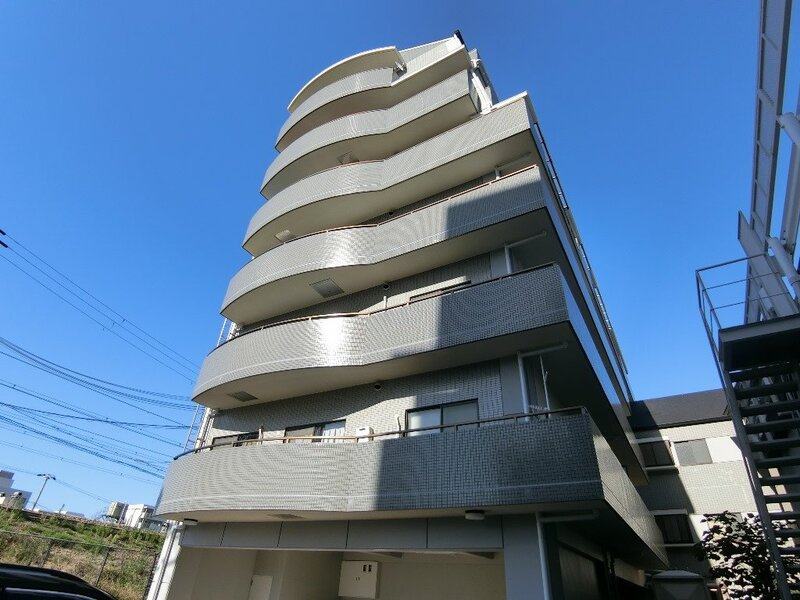 EXCEED西宮の外観