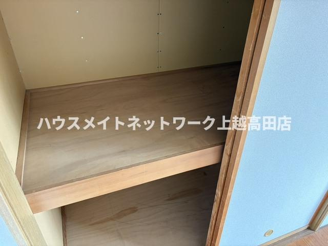 ジョイフルハイツの収納|押入れ