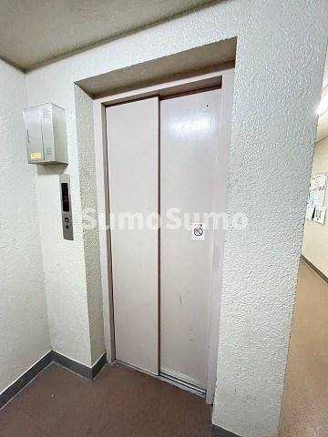 夙川カームマンションの外観