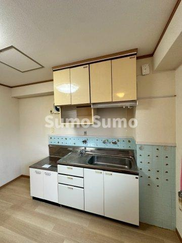夙川カームマンションのキッチン