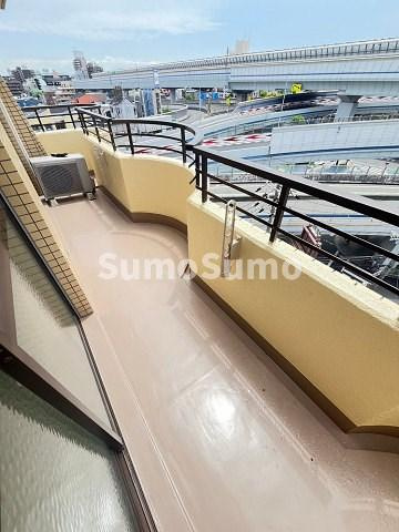 朝日プラザ甲子園のバルコニー