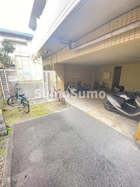 朝日プラザ甲子園の外観