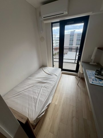 コムレジ赤羽 学生棟の居間・リビング