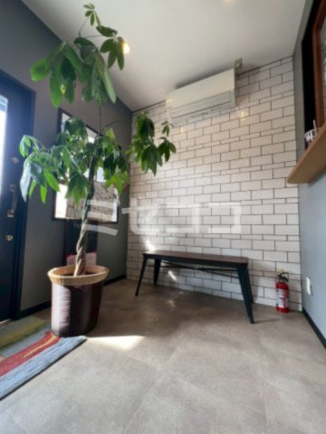 サニーハイツのエントランス|【サニーハイツ】清潔なエントランスです