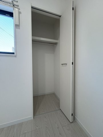 LA PRIMAVERA和白東の収納