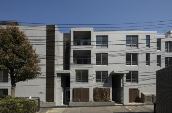 EXAM西新宿の外観