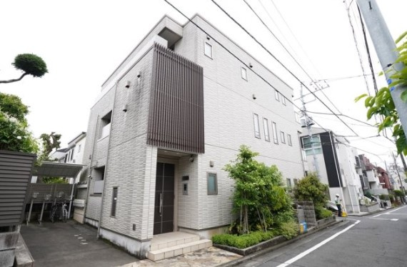 Blau高円寺の外観