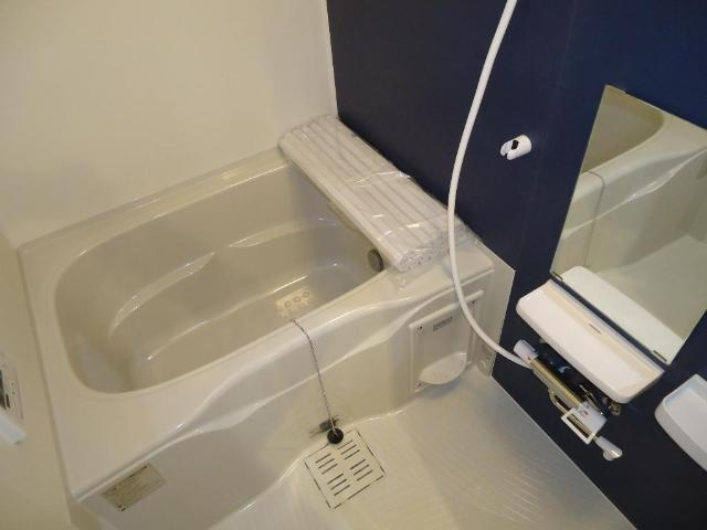 ルルドの浴室|バス