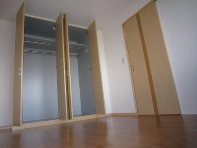 【内装】 | ＩＺＵＭＩ | 洋室