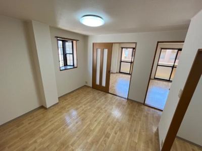 【内装】 | エルブライト | 室内