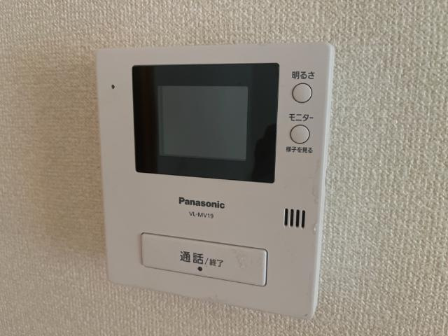 ローズマリーⅠの内装|カメラ付インターホン