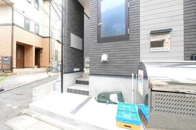ハーモニーテラス志茂ⅩⅥの外観