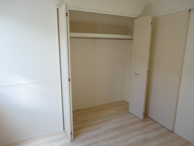 コーラルヴィラ出島Ａの収納|クローゼット