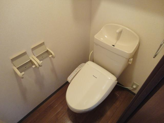 ＳＵＮ 　ＰＡＴＩＯ　Ⅲのトイレ|シャワー付トイレ