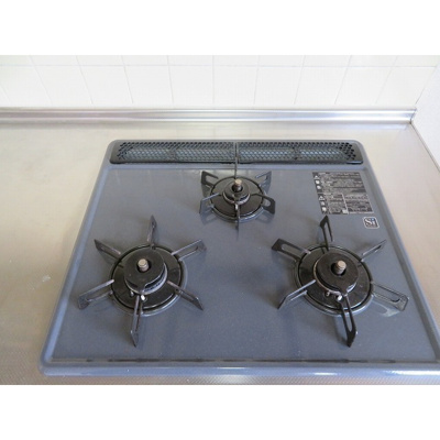 【キッチン】 | ウィンベルコーラス亀有 | 3口ガスコンロ・グリル付き