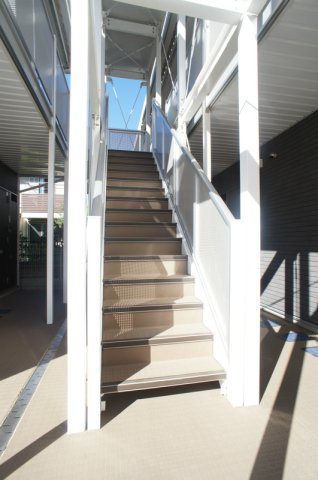 リブリ・ジェロ セヴォムのその他