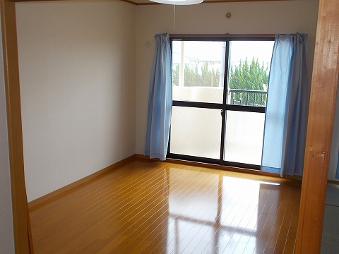 アンティムの居間・リビング