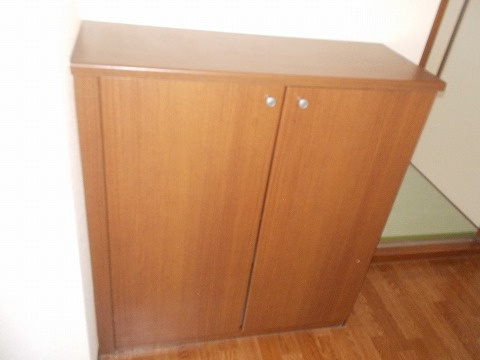 ビックイースト Bの玄関