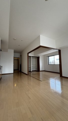 ティファーナ高宮の居間・リビング