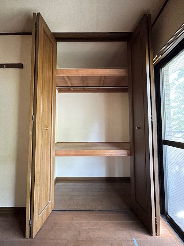 福岡市南区高宮３丁目の賃貸マンションの収納