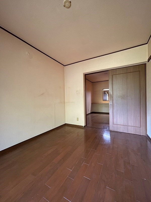 福岡市南区高宮３丁目の賃貸マンションの居間・リビング