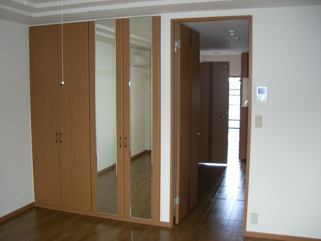 メゾン・ルミナスⅢの収納|クローゼット